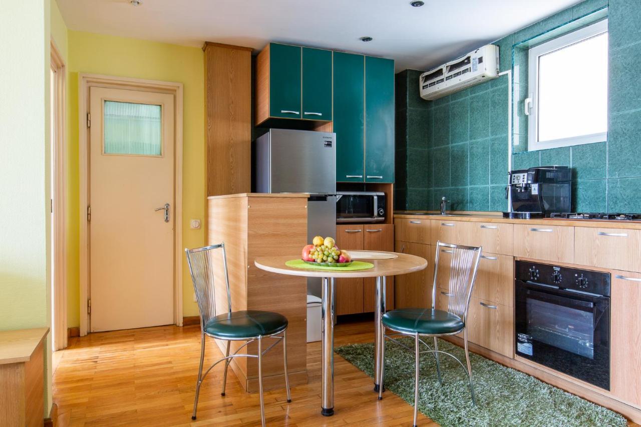 Cozy Apartment ブカレスト エクステリア 写真